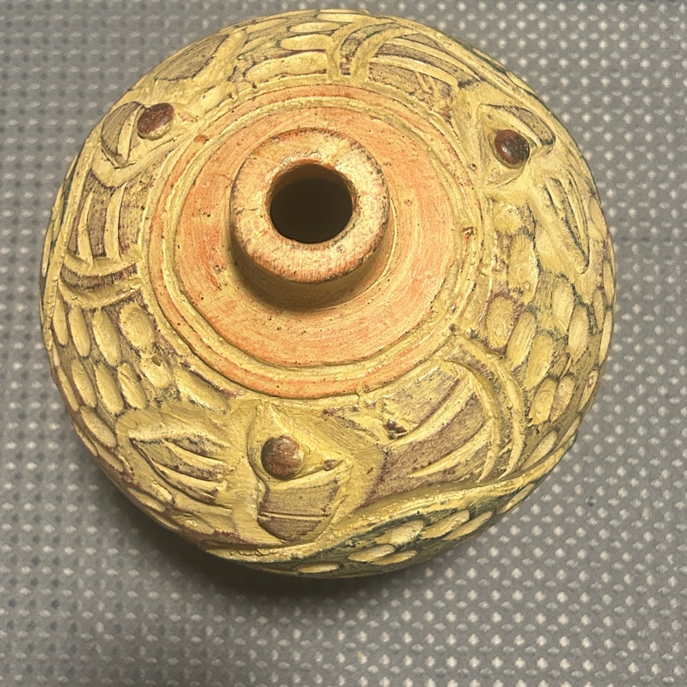 Handcrafted Ceramic Vase with Fish Design - Picture 3 of 5